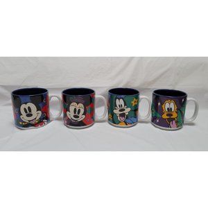 Disney Store - Set of 4 Holiday Coffee Mug Cup Set - Mickey Minnie Goffy Pluto